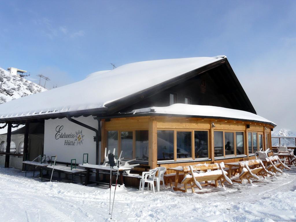Edelweisshuette Ladurns Hotel Fleres Exterior photo